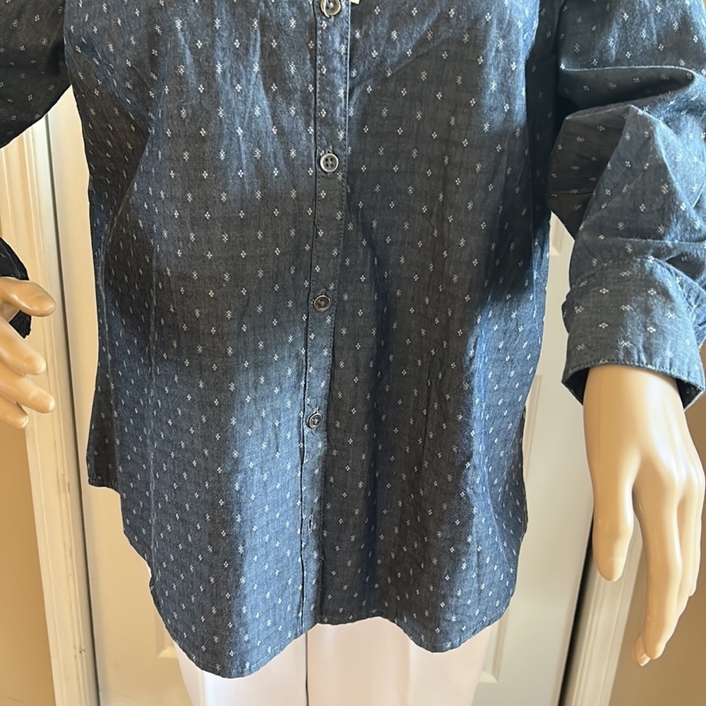 LEE, Riders by LEE Large Chambray long sleeve blue jean type shirt,country vibe - Picture 3 of 9